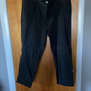 GAP Slim Cropped Dress Pants